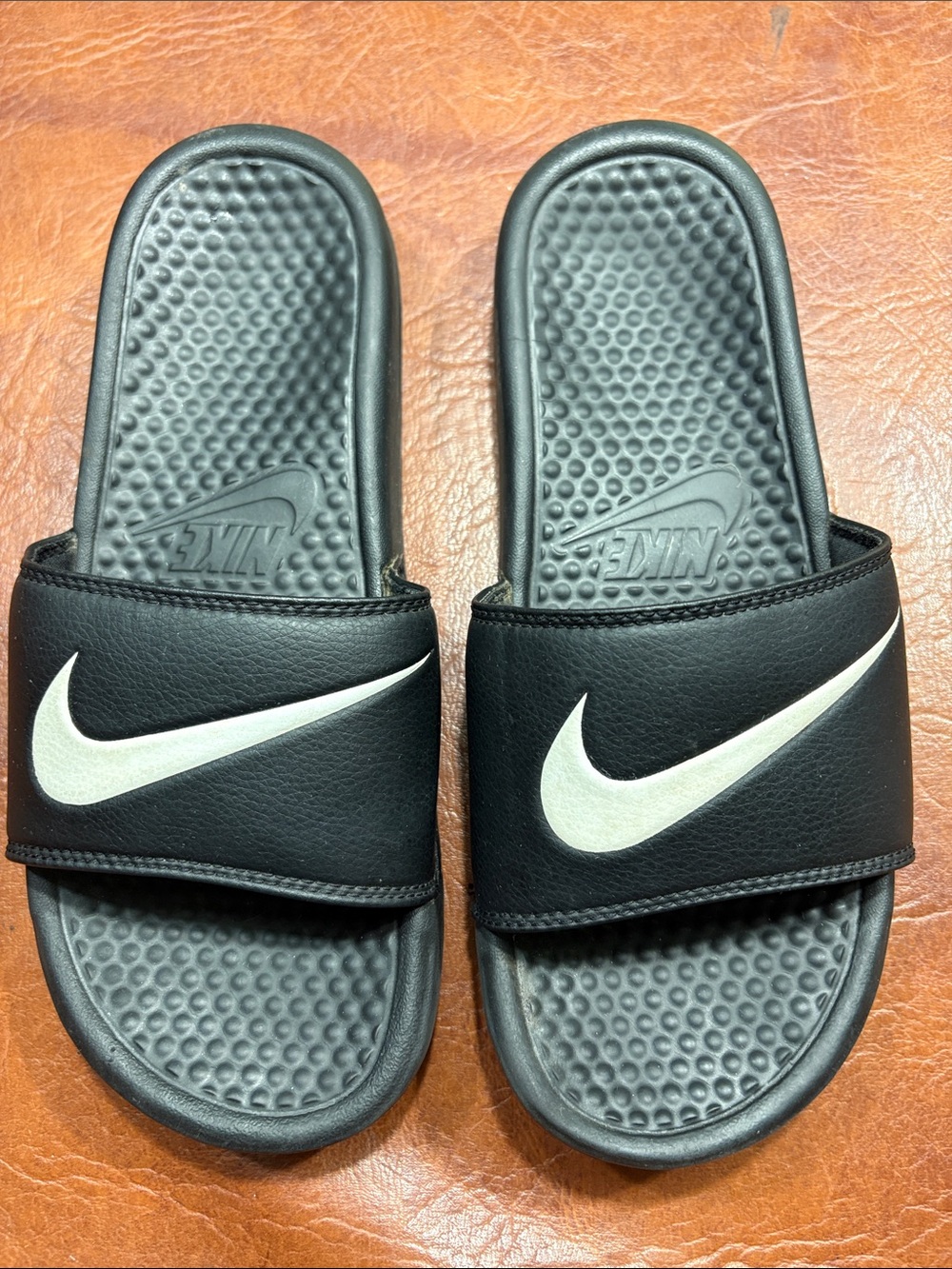 Nike Black Slides with White Swoosh Logo Size 8 great shape